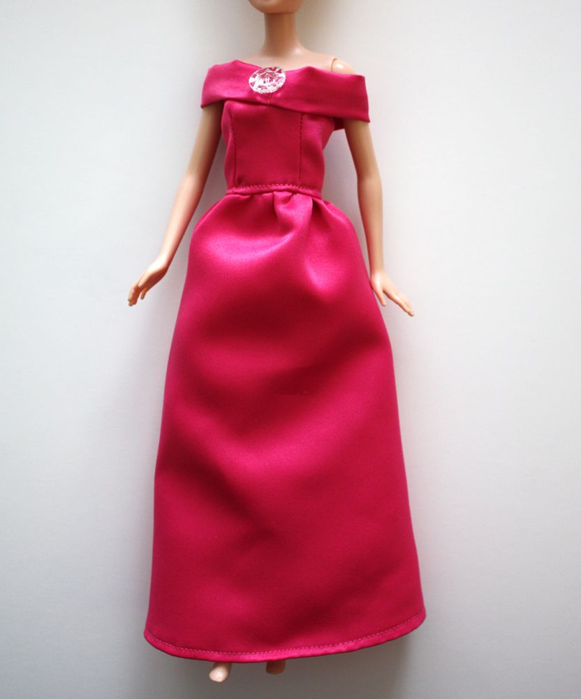 Mattel Mark Ryden x Barbie at the Surrealist Ball Dolls  FW22  US