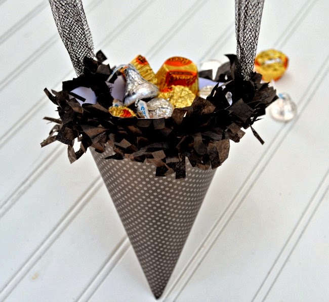Witch Cone Hat Party Favors - great for Halloween parties or witches night - free template