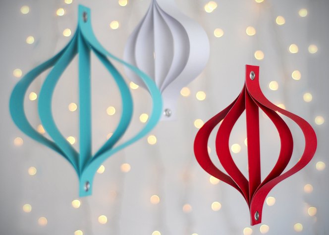 modern paper ornaments by curbly