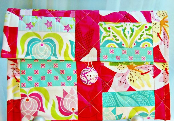 DIY Quilted iPad Tablet Cover by Scattered Thoughts of a Crafty Mom