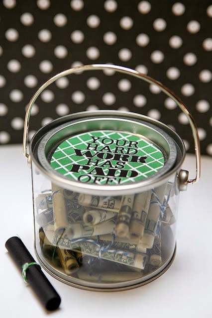 Money Bucket Tutorial by eighteen25 - lots of other creative ways to give money, too!