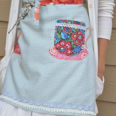 Cup of Tea Apron Tutorial by Tea Rose Home