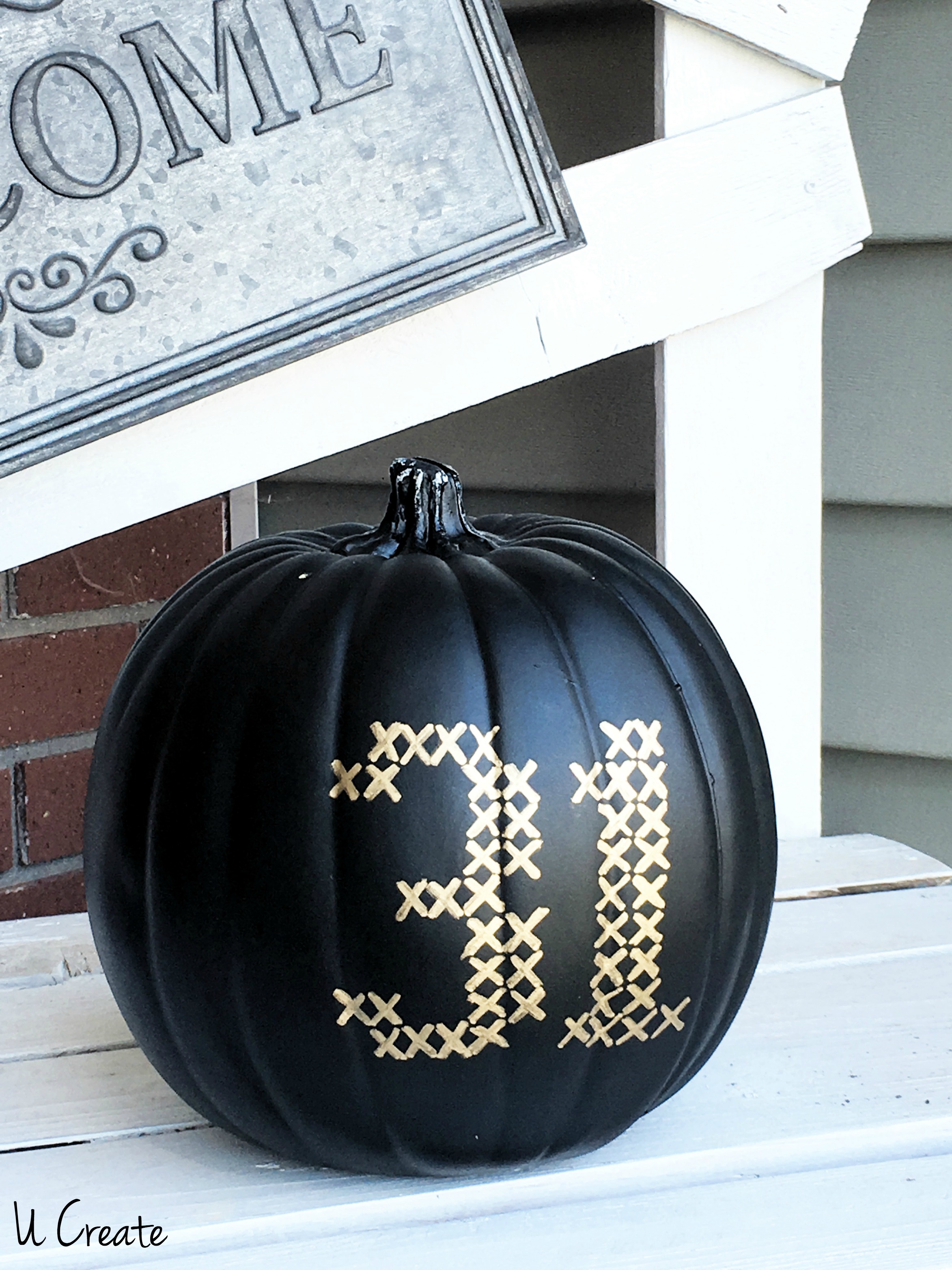 DIY Paint Stitched Pumpkins with free printable templates by U Create